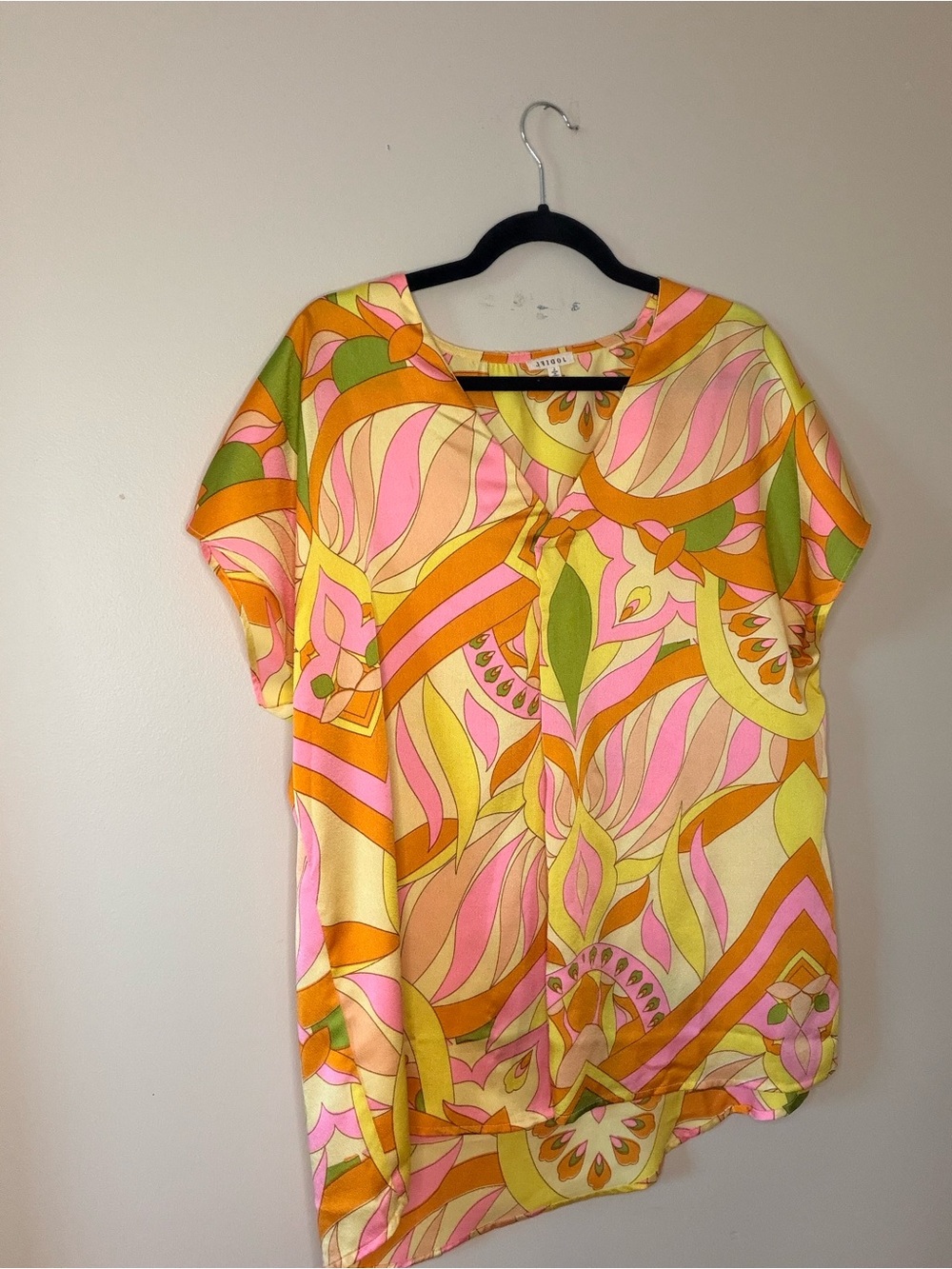 JODIFL Abstract Floral Short Sleeve Top - Pink, Orange, Green